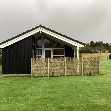 4 Star In Semesterbostad Ansager